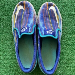 Nike slip-on